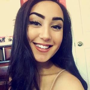 Meet your Posher, Michele